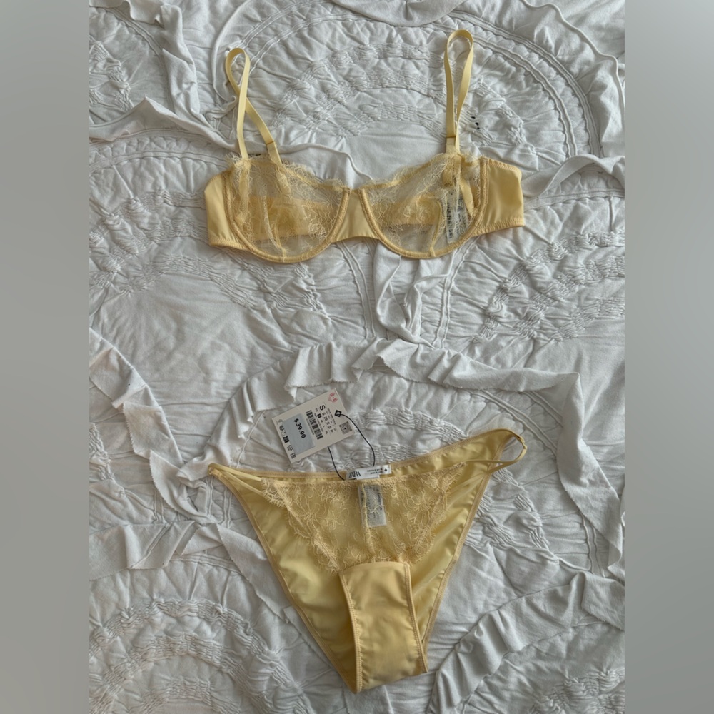 Zara Yellow Lace Lingerie Underwire Bra Set